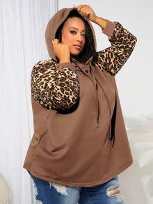SHEIN CURVE+ Sudadera con capucha de manga raglán con estampado de leopardo en contraste y cordón ajustable para tallas grandes - Café integral - Ver 4