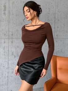 SHEIN Privé cổ áo xếp nếp Cắt ra Viền không đối xứng Áo thun - Màu Khaki - Xem 5