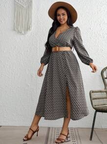 SHEIN Frenchy Talla grande Vestido con estampado de manga farol de muslo con abertura sin cinturón - Negro - Ver 5