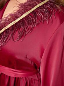 Modelyn 大碼拼接毛茸邊荷葉袖繫腰帶洋裝 - 彩色 - 查看 3