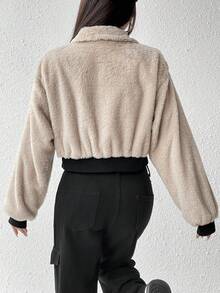 SHEIN EZwear 字母補丁細節落肩袖毛茸茸夾克 - 卡其色 - 查看 2