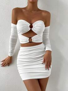 Allurite Vòng lệch vai liên kết Cut Out Crop Top & Váy Bodycon - trắng - Xem 3