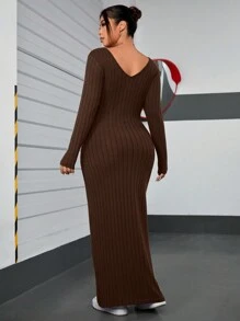 SHEIN EZwear Plus Solid V Neck Bodycon Dress Date Night Dress, Winter - Brown - View 2