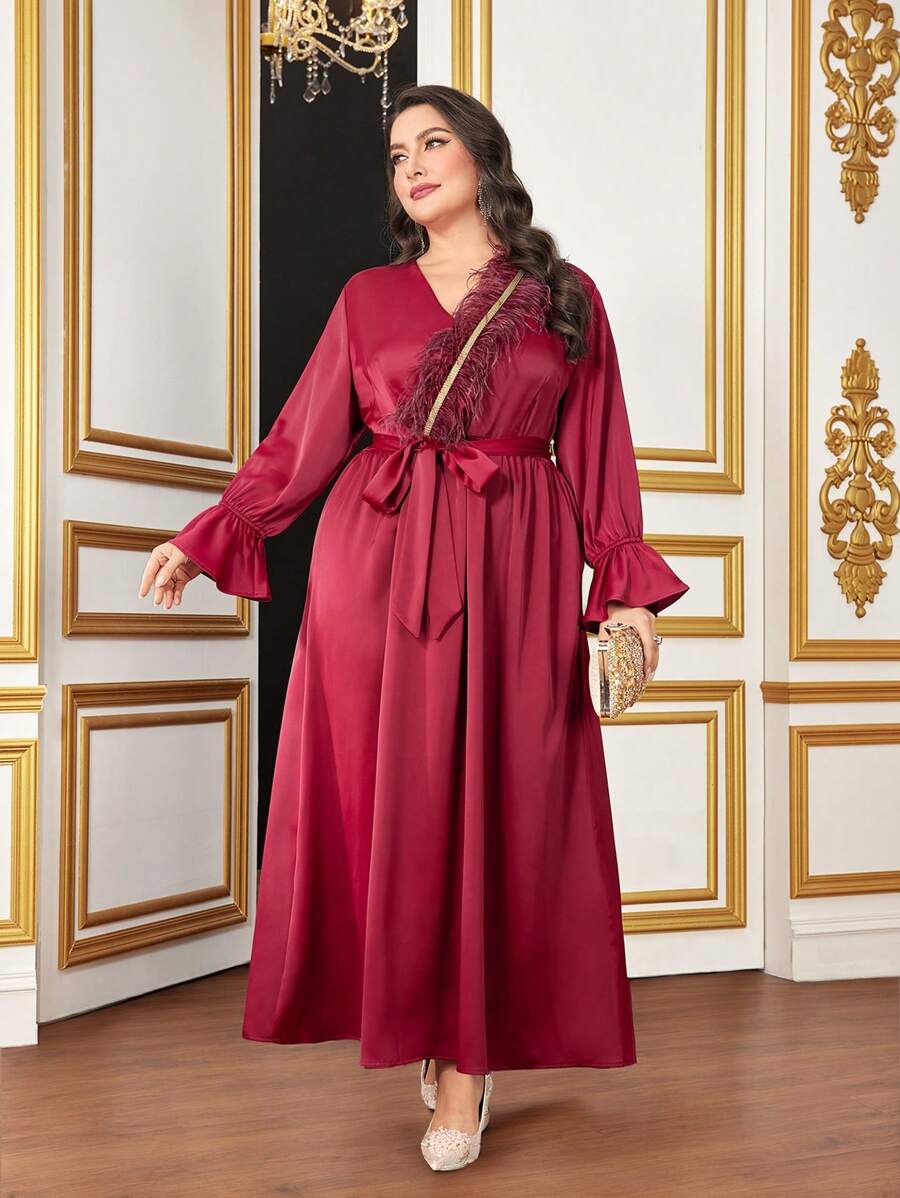 Modelyn 大碼拼接毛茸邊荷葉袖繫腰帶洋裝 - 彩色 - 查看 1