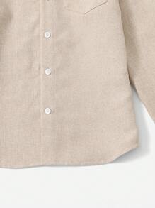 SHEIN 男大童字母補丁細節前口袋襯衫