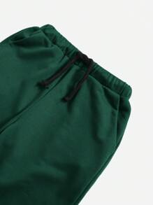 SHEIN Chàng trai trẻ Chất rắn Hoodie & Eo dây rút Quần thể thao - Màu xanh lá cây đậm - Xem 4