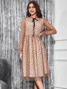 SHEIN Clasi Cà vạt tay áo lá sen In Toàn bộ Váy lưới che phủ - Màu Khaki - Xem 1