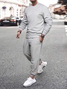 Manfinity Homme Men Solid Sweatshirt & Sweatpants - Light Grey - View 1