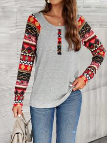 SHEIN LUNE Camiseta con estampado geométrico con botón - Gris - Ver 4