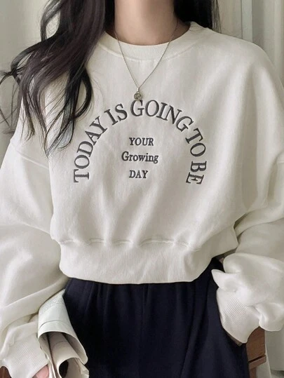 DAZY 女士字母刺绣圆领落肩长袖休闲宽松卫衣