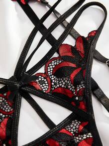 SHEIN Floral Lace Underwire Garter Lingerie Set, Baddie Look - Black - View 8