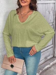 SHEIN LUNE 大碼缺口領落肩T恤 - 軍綠色 - 查看 3