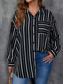SHEIN LUNE Camisa De Bolsillo Con Rayas De Talla Grande Y Parche - Blanco y Negro - Ver 2