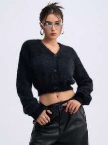 DAZY 落肩袖短款毛茸茸開襟衫 - 黑色 - 查看 5