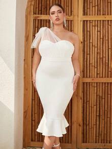 Plus One Shoulder Fringe Trim Mermaid Hem Dress - White - View 6