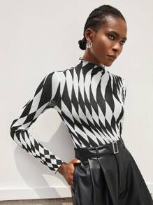 Maija Mock Neck Geo Print Top - Black and White - View 4
