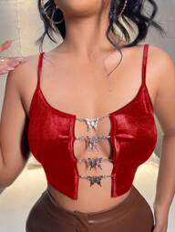 SHEIN SXY פרפר פרטי שרשרת קרופ קטיפה גופיית טופ