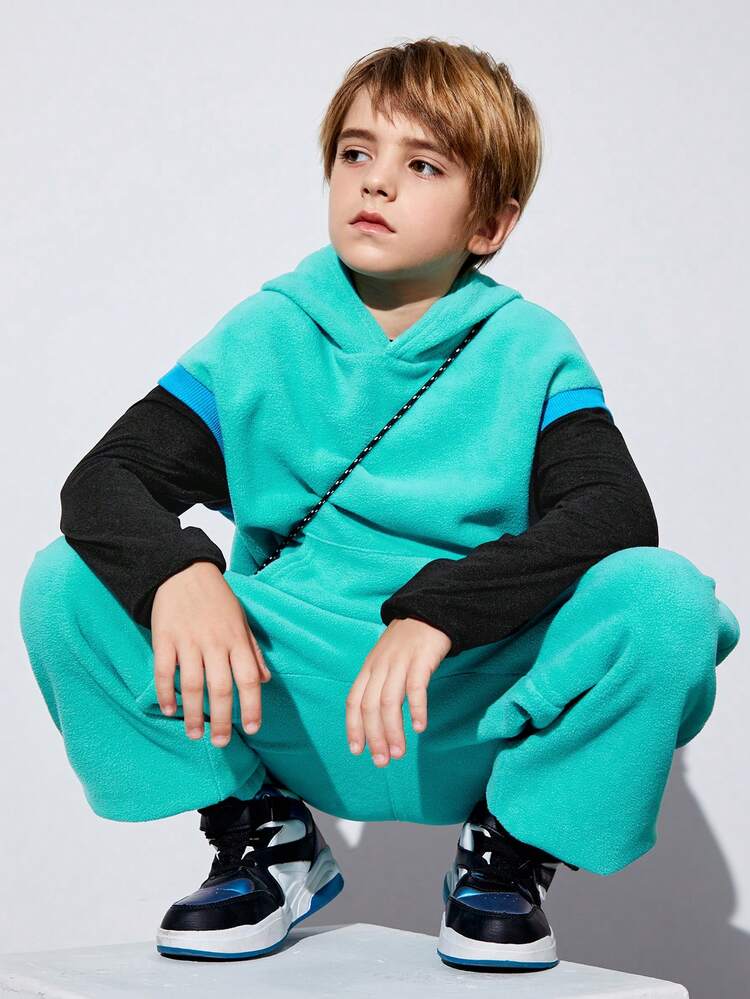 3pcs Boys Casual Patch Crew Neck Fleece Sweatshirt, Sleeveless Pullover And Ribbed Hem Pants Set, Thickened