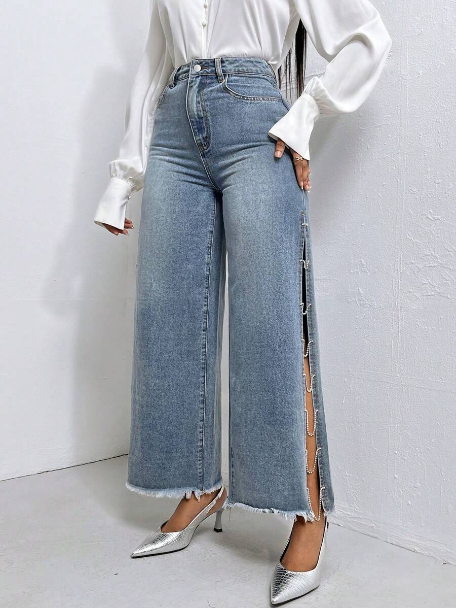 SHEIN Privé Rhinestone Split Thigh Raw Hem Wide Leg Jeans - Light Wash - View 1