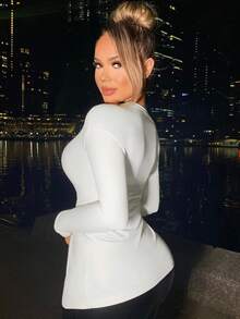 SHEIN SXY Cổ không đối xứng Mặt trước xoắn Áo thun - trắng - Xem 2