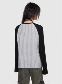 ROMWE Grunge Punk Camiseta de color combinado de manga raglán - Gris - Ver 3