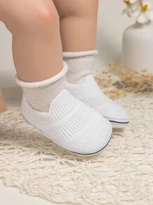 時尚簡約風透氣網布一腳蹬嬰兒運動鞋