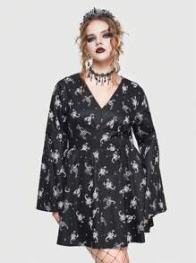 ROMWE Goth Plus Allover Scorpion Print Trumpet Sleeve Dress - Black - View 3