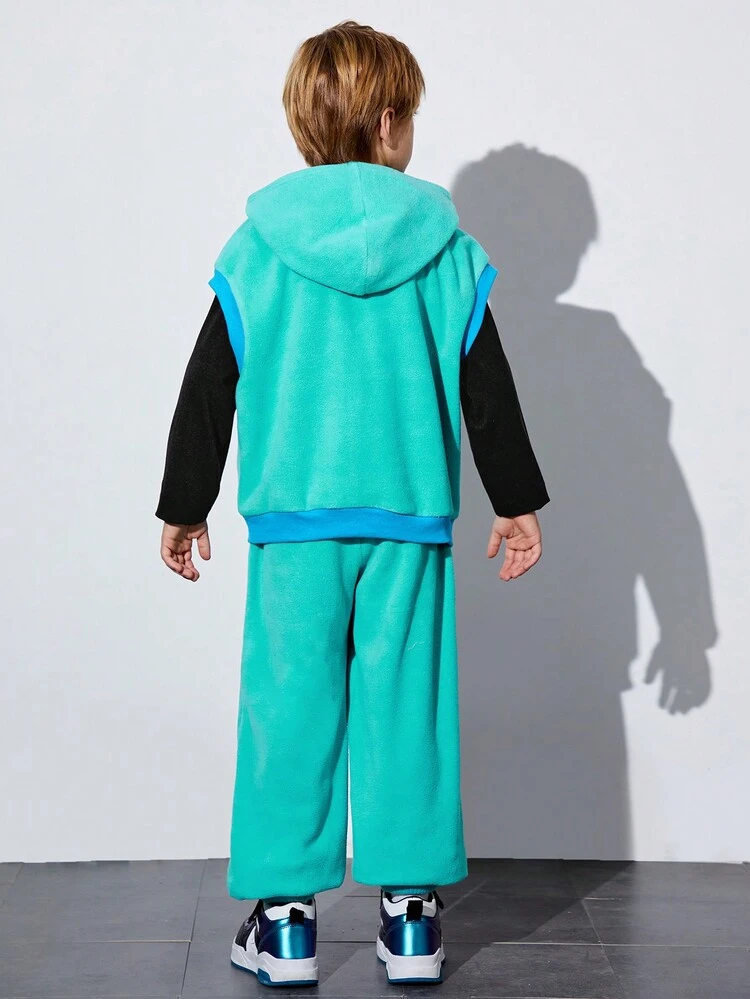 3pcs Boys Casual Patch Crew Neck Fleece Sweatshirt, Sleeveless Pullover And Ribbed Hem Pants Set, Thickened