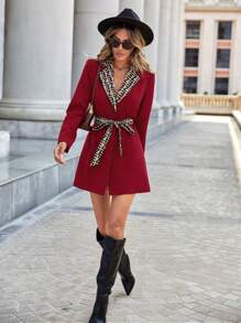 SHEIN Clasi Đồ họa Chữ cái Thắt lưng Váy blazer - Màu Đỏ Sâu - Xem 5