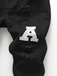 SHEIN Explorewe Young Boy Letter & Bear Patched Ripped Jeans - Black - View 3