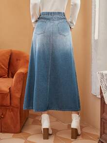 SHEIN Frenchy 漸層斜口袋牛仔半身裙 - 淺色水洗藍 - 查看 2