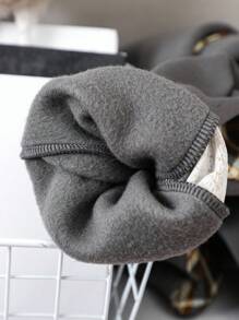 SHEIN 男小童字母貼布背心上衣&格紋襯衫&保暖長褲