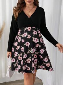 SHEIN Maternity Floral Printed Wrap Dress - Black - View 3