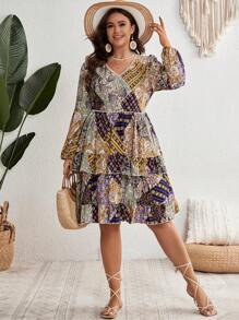 SHEIN VCAY Talla grande Vestido con estampado de retazo de manga farol bajo a capas - Multicolor - Ver 4