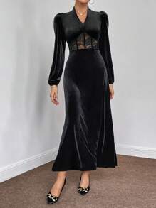 SHEIN Privé Vestido con encaje en contraste de manga farol de terciopelo