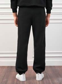 RueChic Men Figure Graphic Drawstring Waist Sweatpants - Black - View 2