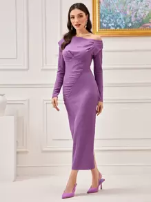 Modelyn Asymmetrical Neck Ruched Detail Bodycon Dress - Purple - View 1