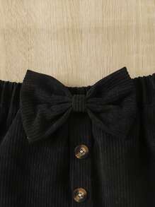 SHEIN Elladie kids Young Girl Heart Print Ruffle Trim Tee & Bow Front Skirt