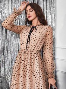 SHEIN Clasi Cà vạt tay áo lá sen In Toàn bộ Váy lưới che phủ - Màu Khaki - Xem 3