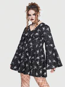 ROMWE Goth Plus Allover Scorpion Print Trumpet Sleeve Dress - Black - View 6