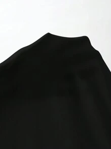 SHEIN BASICS Plus Solid Off Shoulder Crop Tee - Black - View 4