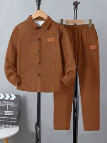 SHEIN Set de 2 piezas de cardigan y pantalones de unicolor para niño preadolescente - Marrón - Ver 4