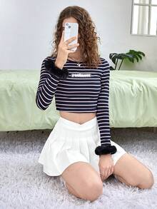 SHEIN EZwear 條紋圖案和字母貼布毛茸茸袖口短款T恤 - 粉色 - 查看 4