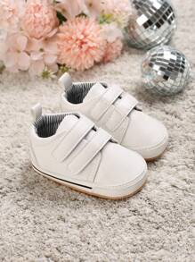 Spring/Fall White Soft Sole Anti-Slip Sports Shoes For 0-1 Year Old Infant
