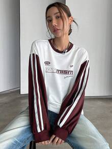 DAZY Đồ họa Chữ cái Thả vai Áo nỉ - Màu Đỏ Sâu - Xem 3