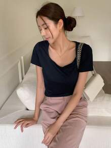 DAZY Chất rắn Scoop Cổ Áo phông Crop - Màu xanh lam - Xem 6