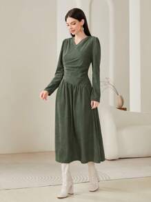 Modelyn 素色抽褶腰A字洋裝 - 軍綠色 - 查看 5