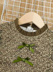 SHEIN Cô Gái Trẻ In hoa Ditsy Viền Ruffle tay áo lá sen Nơ mặt trước Đầm - màu nâu - Xem 5