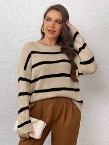 Celure Talla grande Jersey con patrón de rayas de hombros caídos - Caqui - Ver 7