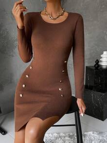 SHEIN Privé 紐扣細節下擺開叉緊身毛衣洋裝 - 棕色 - 查看 4